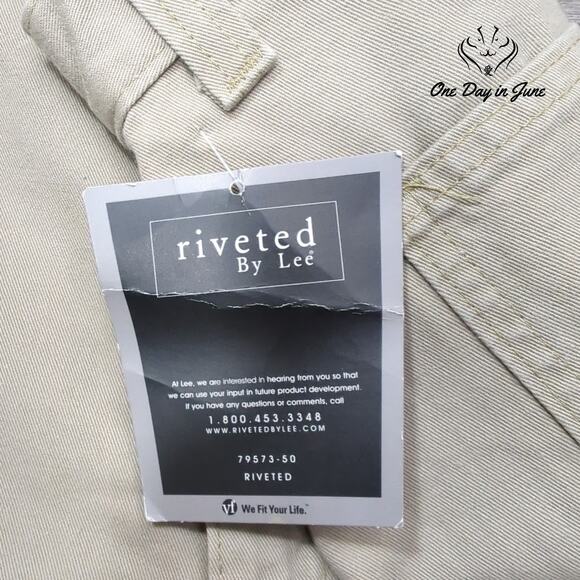 Lee Riveted by Lee Straight Leg Jeans Size 16 - Picture 2 of 6